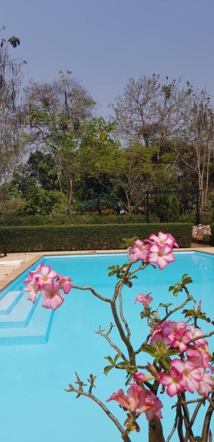 Nan Noble House Garden Resort Exterior foto